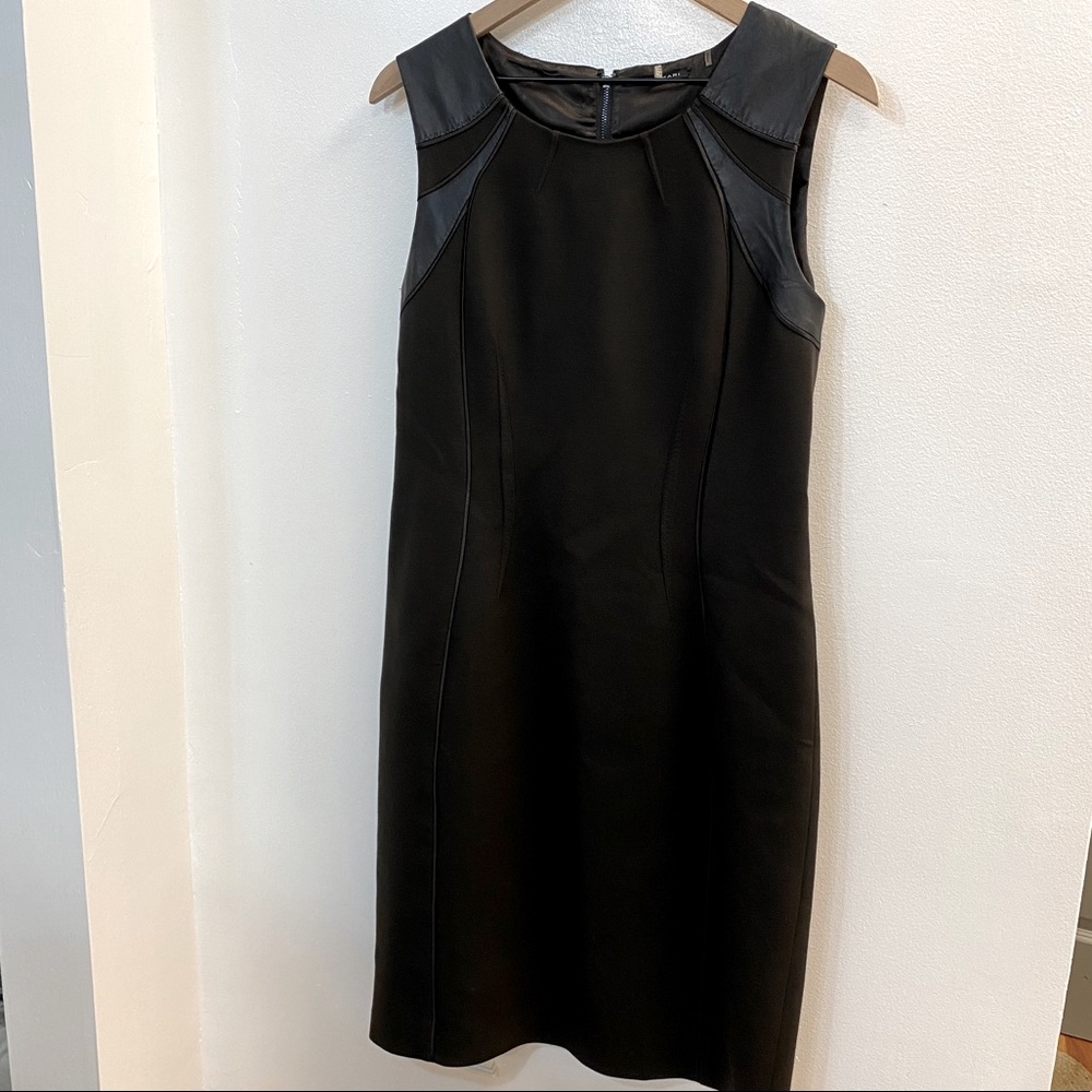 Elie Tahari Black Dress
